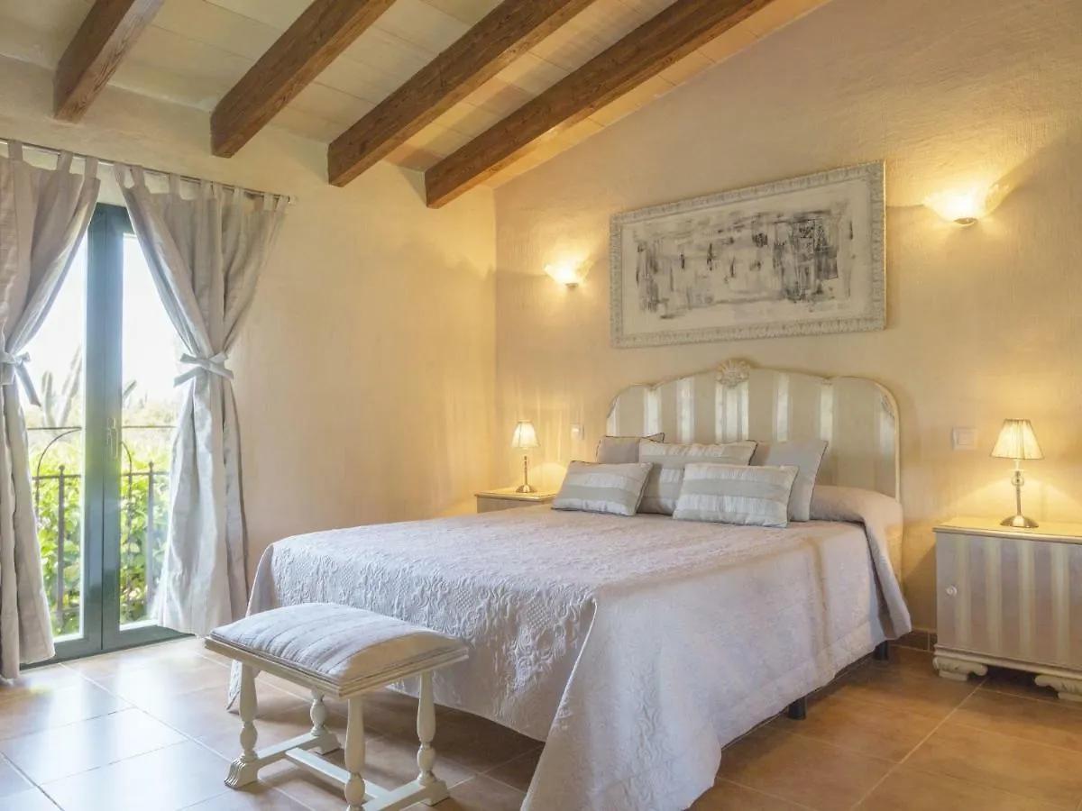 מורו Villa Els Pins By Interhome